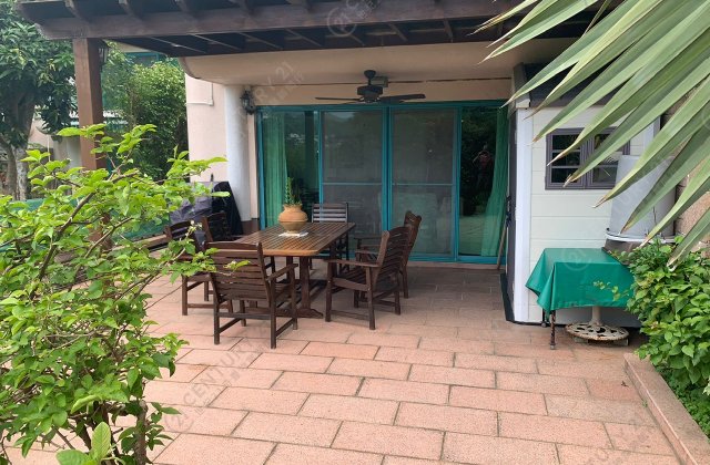 JADE VILLA