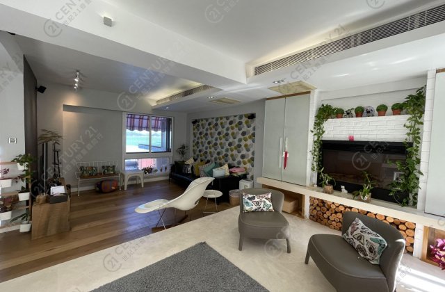 VILLAS