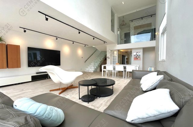 HEBE VILLA